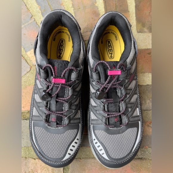 KEEN ESD Tactical Utility ASHEVILLE Steel Toe Work Boots Shoes WOMENS 7.5 W - Picture 2 of 12